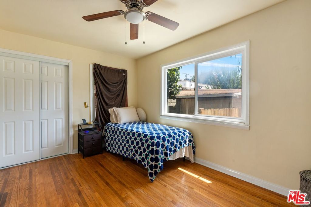 841 Laveta Terrace Property Photo 32