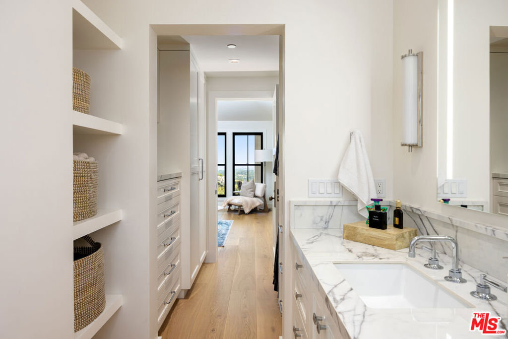 5944 Cavalleri Road Property Photo 19