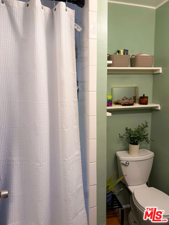 534 Casanova Street Property Photo 14