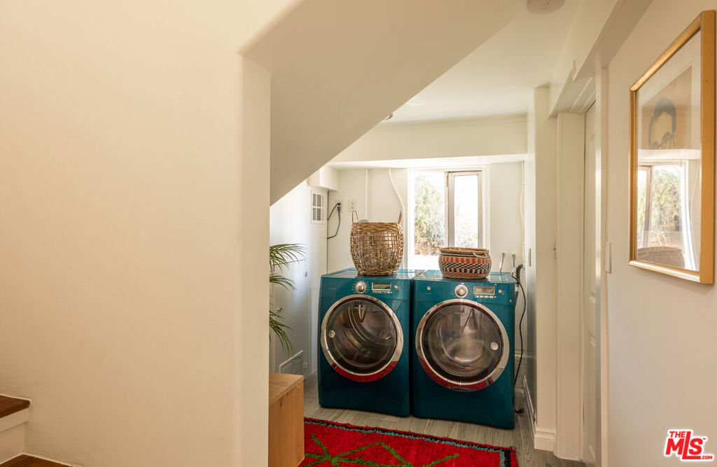 1202 Kipling Avenue Property Photo 38