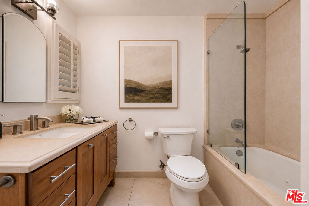 2559 Hutton Drive Property Photo 30