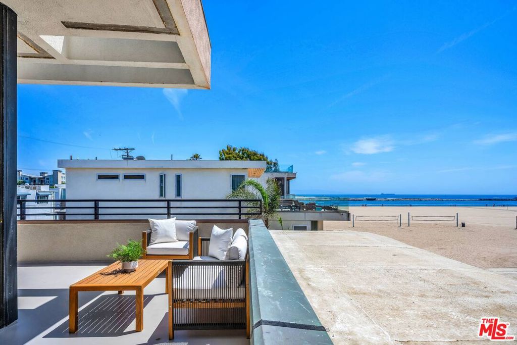 5317 Ocean Front Walk Property Photo 38