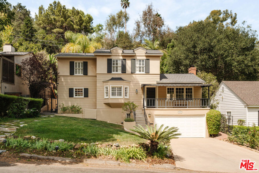 3617 Lankershim Boulevard Property Photo 2