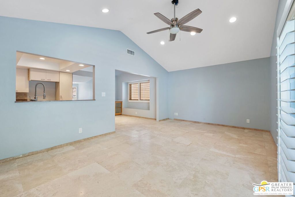 28465 Avenida Condesa Property Photo 14