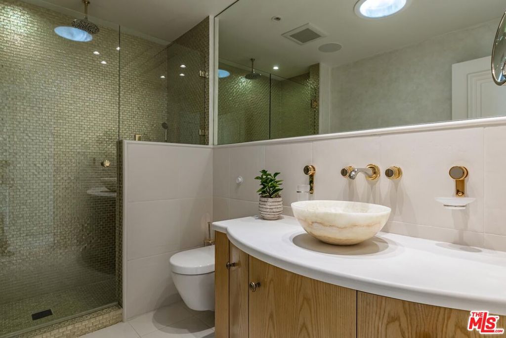 6051 Philip Avenue Property Photo 34