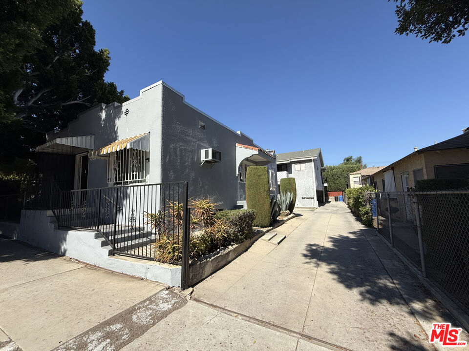 4254 Verdugo Road Property Photo 1