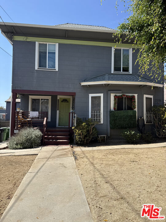 2116 Kent Street Property Photo 1