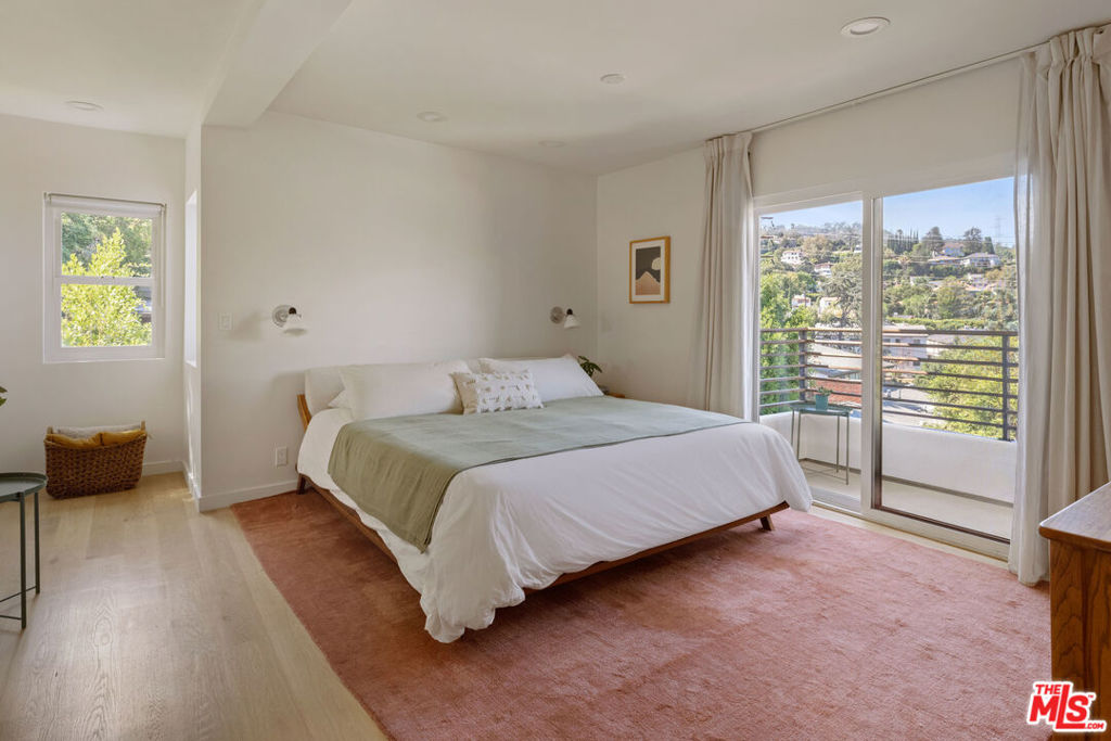 3750 Arbolada Road Property Photo 15