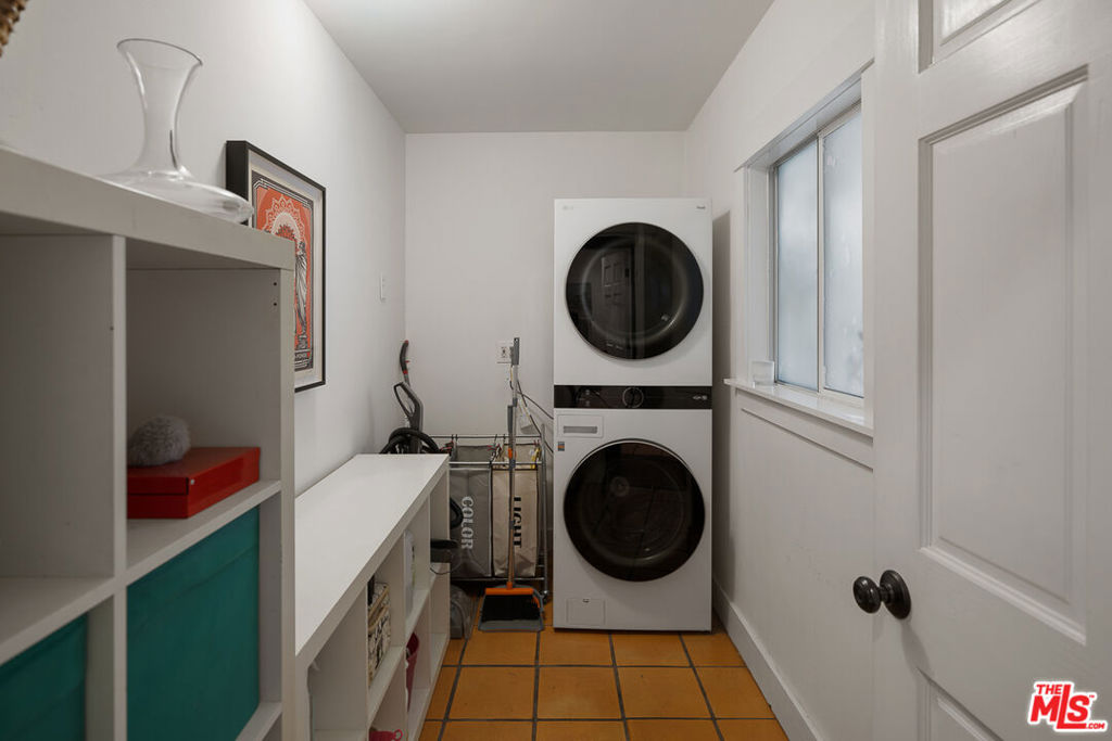 1633 Lemoyne Street Property Photo 27