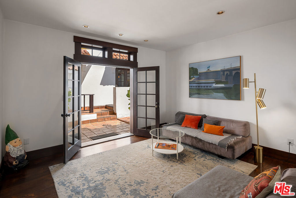 1633 Lemoyne Street Property Photo 39