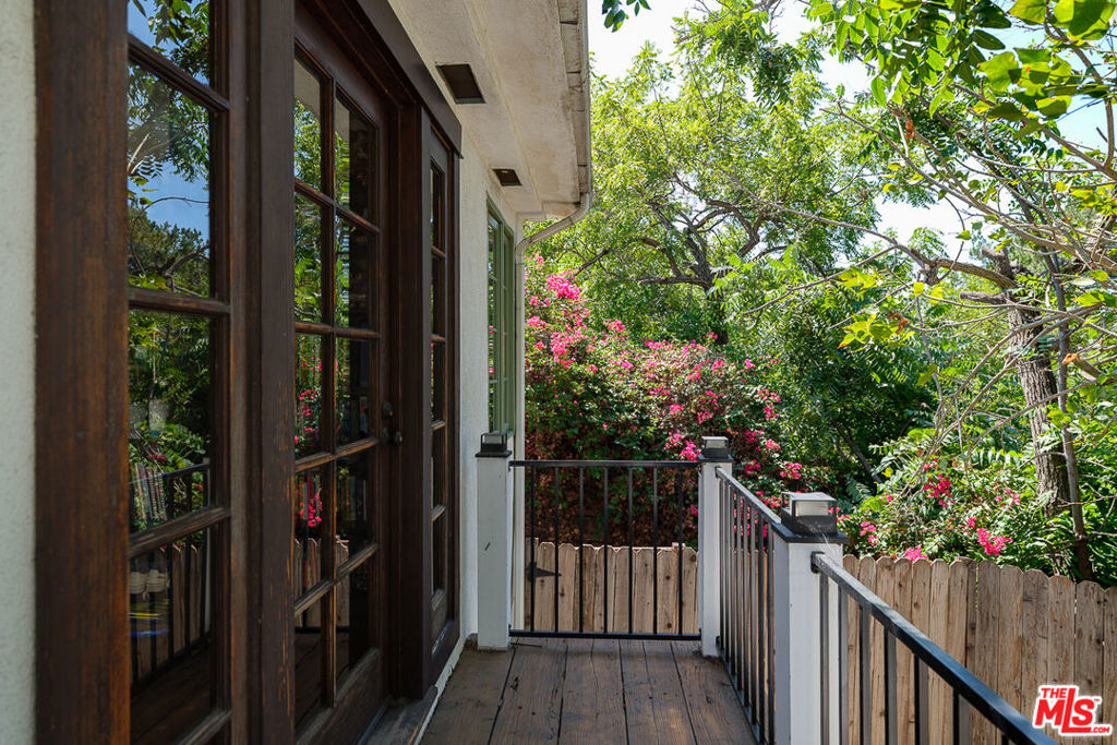 1633 Lemoyne Street Property Photo 49