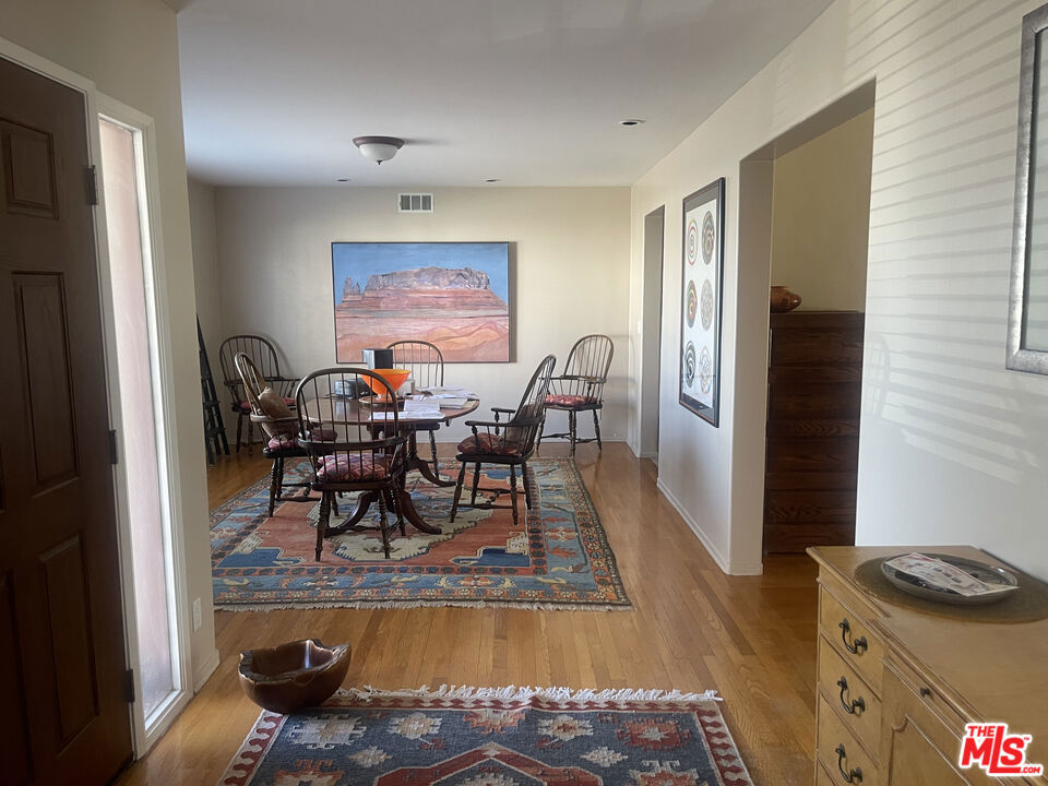 2027 Westridge Road Property Photo 15