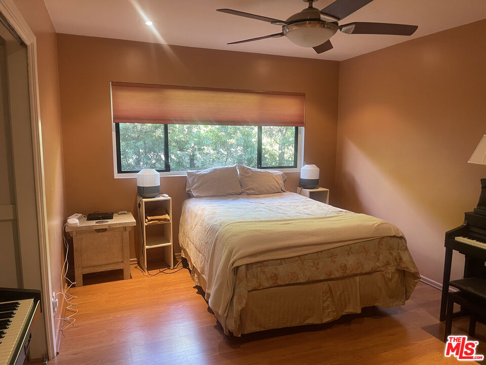 2027 Westridge Road Property Photo 18