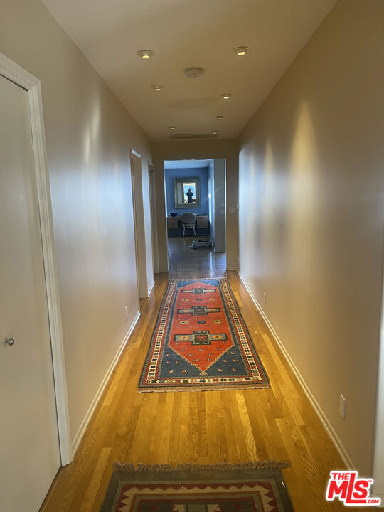 2027 Westridge Road Property Photo 23