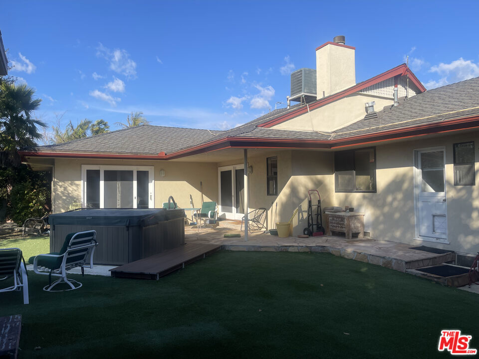 2027 Westridge Road Property Photo 30