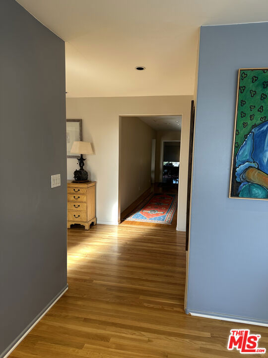 2027 Westridge Road Property Photo 32