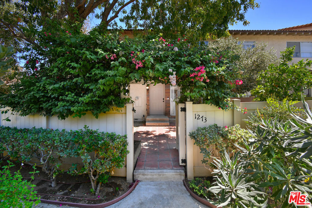 1273 Alessandro Drive Property Photo 1
