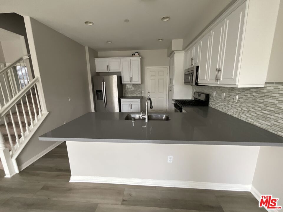 13211 Midnight Star Way Property Photo 4