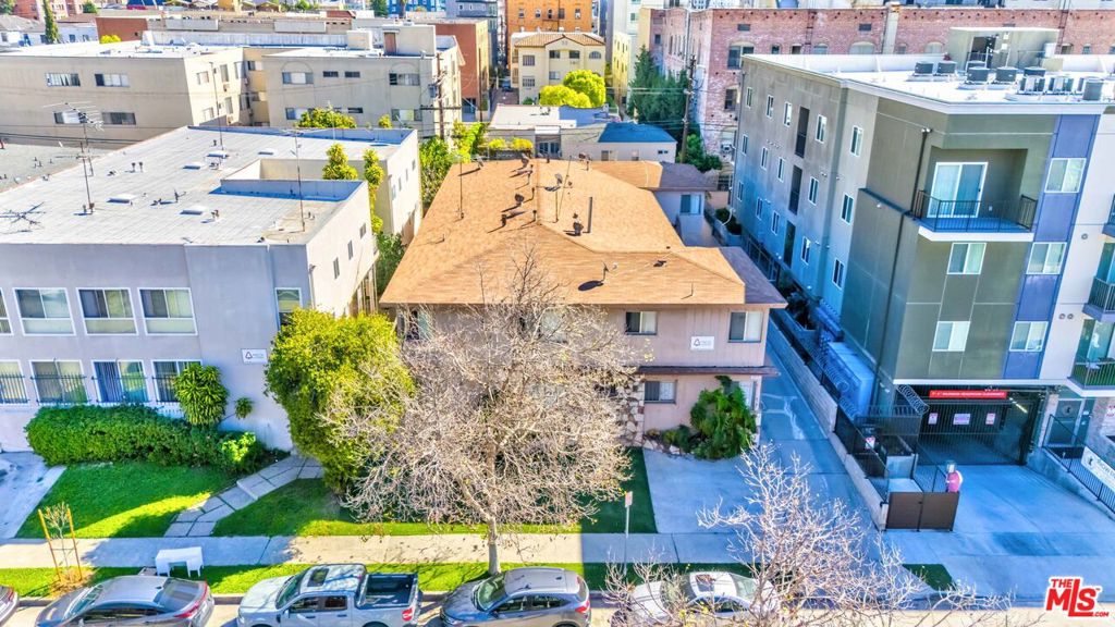 838 S Gramercy Place Property Photo 8