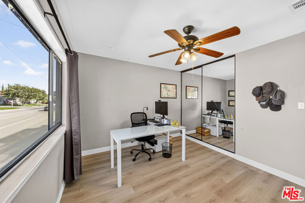 11820 Rose Hedge Drive Property Photo 15