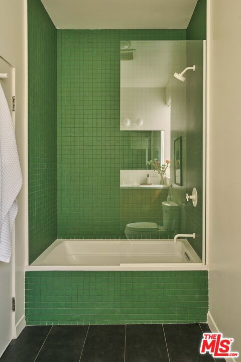 304 N Mountain View Avenue Property Photo 23