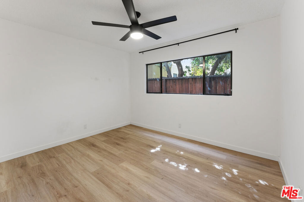 5810 San Vicente Boulevard Property Photo 22