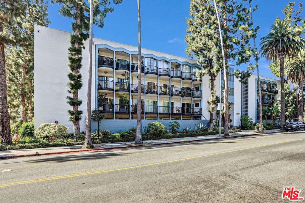 7560 Hollywood Boulevard 303 Property Photo 1