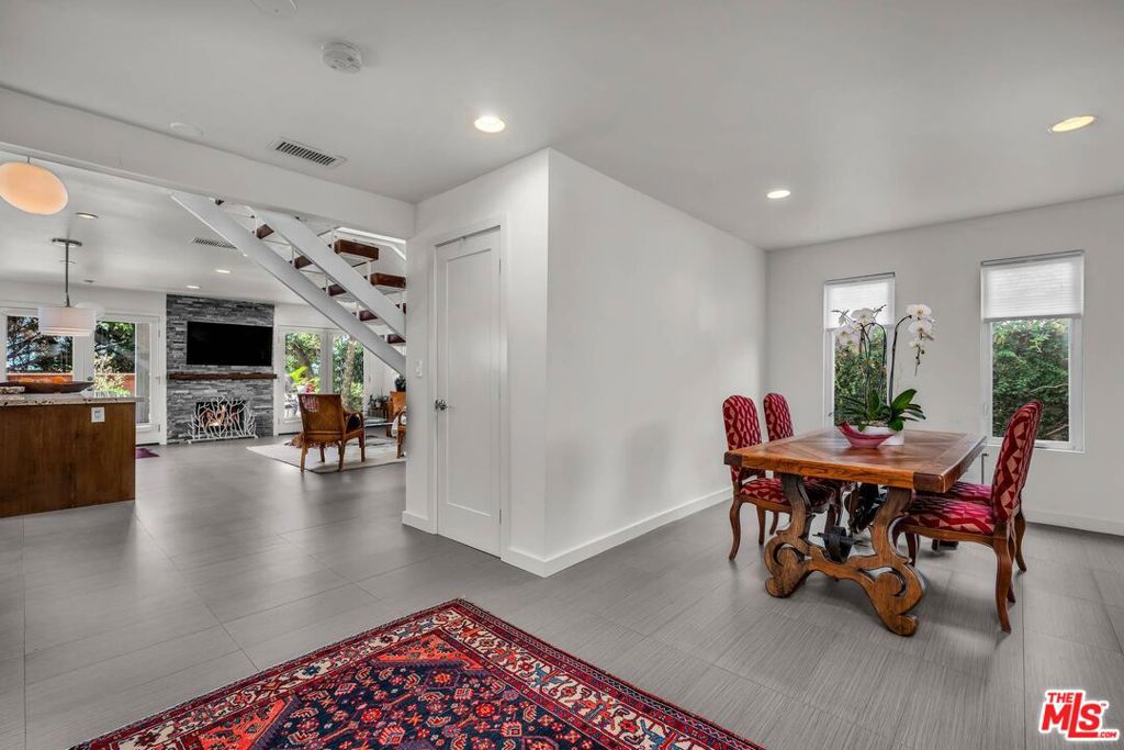 34 Anchorage Street Property Photo 18
