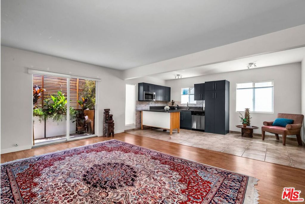 34 Anchorage Street Property Photo 33
