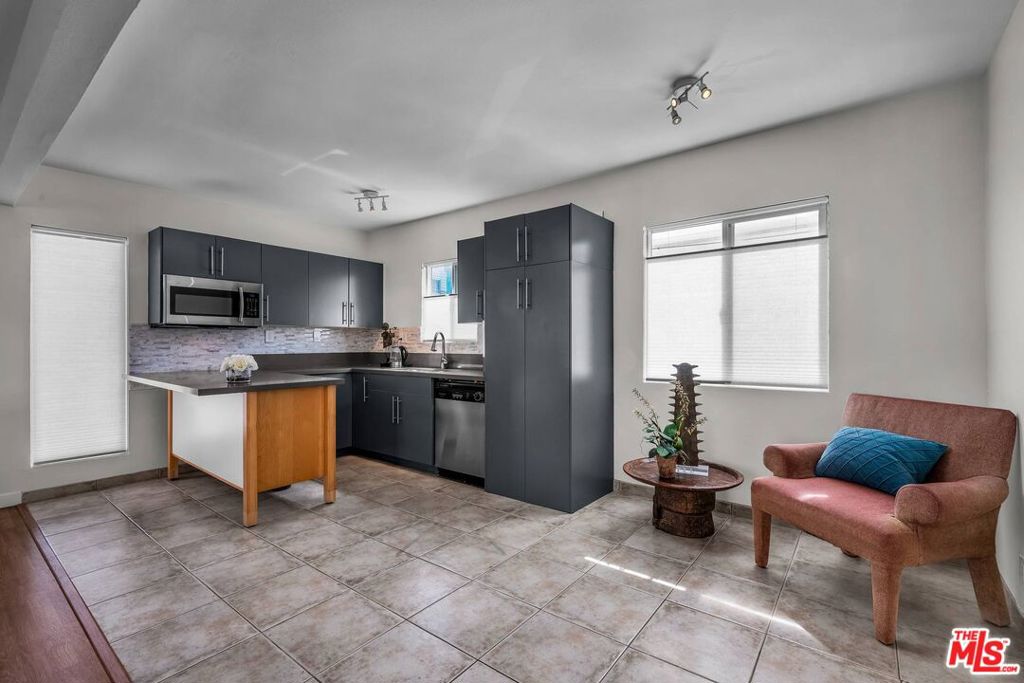 34 Anchorage Street Property Photo 38