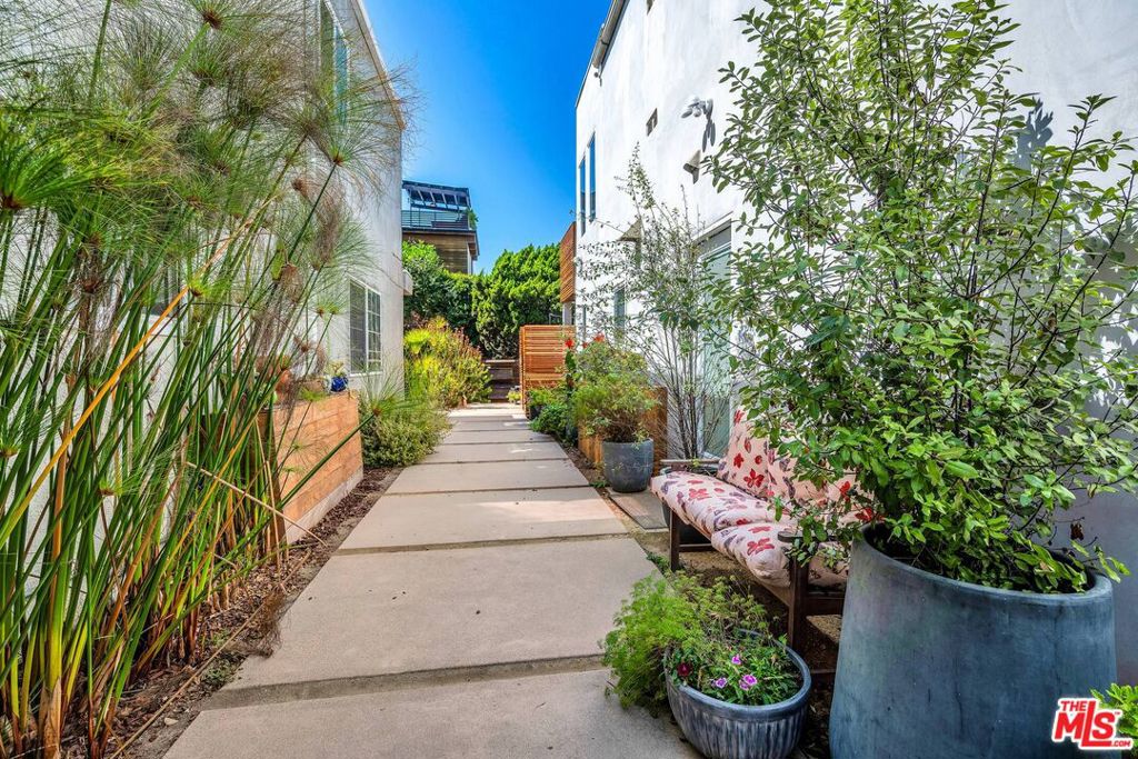 34 Anchorage Street Property Photo 42