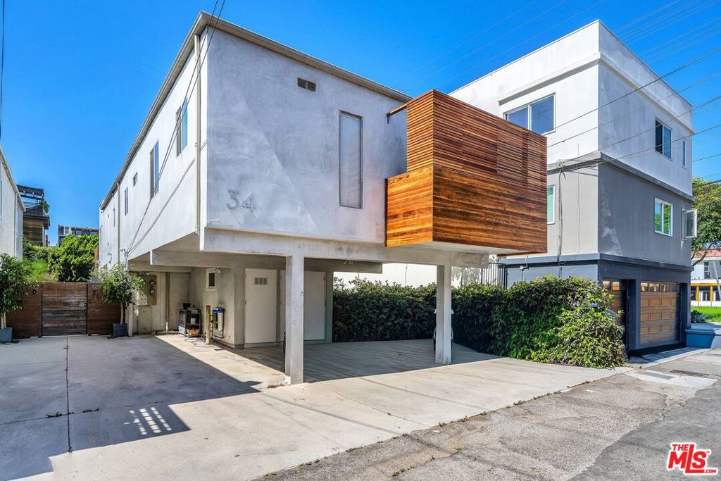 34 Anchorage Street Property Photo 43