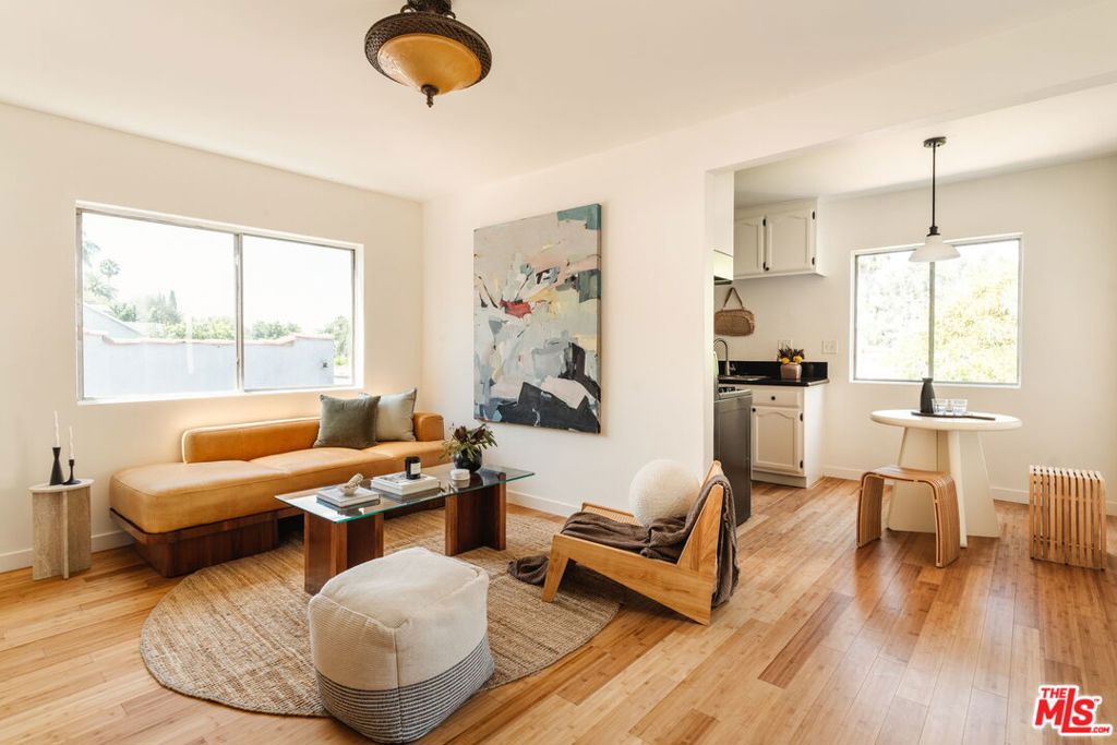 946 Hyperion Avenue Property Photo 1