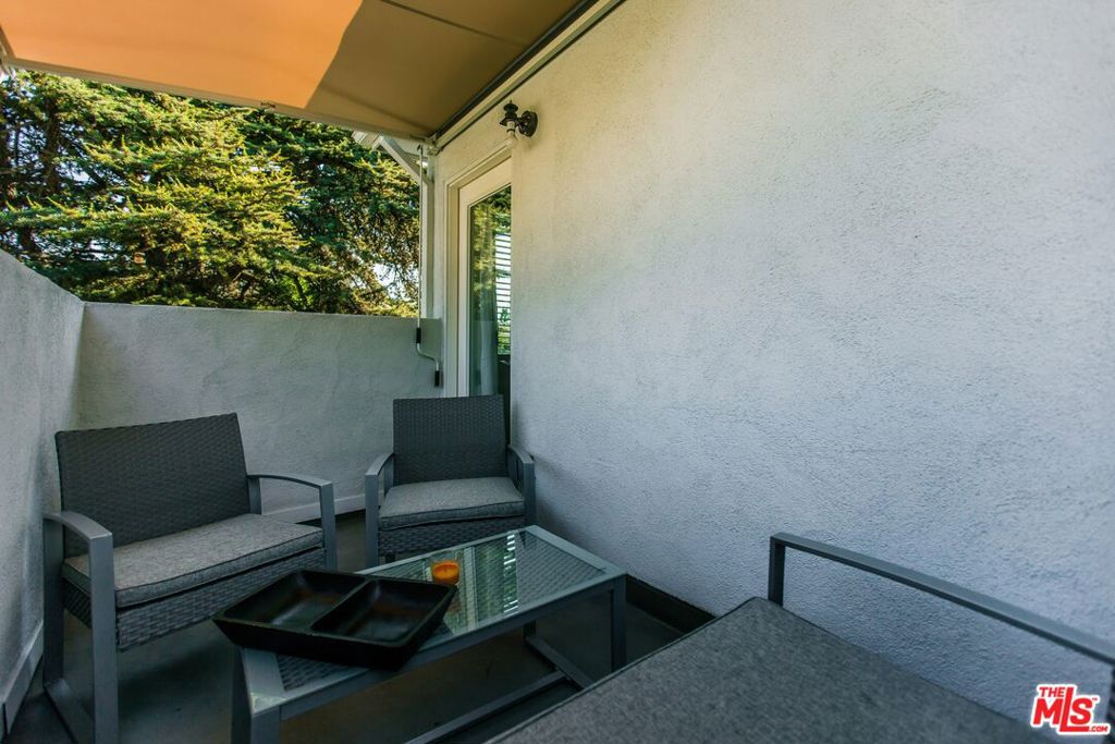 4409 Irvine Avenue Property Photo 21