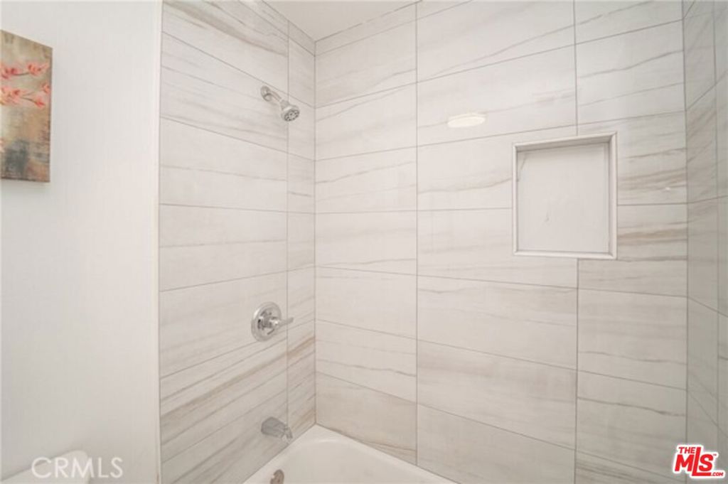 7317 Tujunga Avenue Property Photo 12