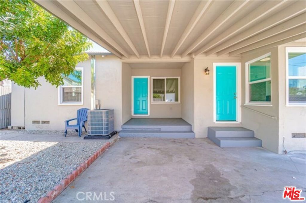 7317 Tujunga Avenue Property Photo 16