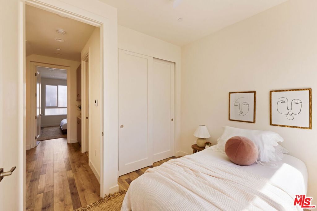 1544 Chia Way Property Photo 18