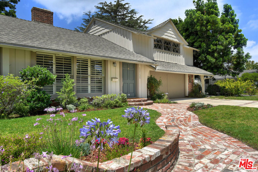 13155 Margate Street Property Photo 5
