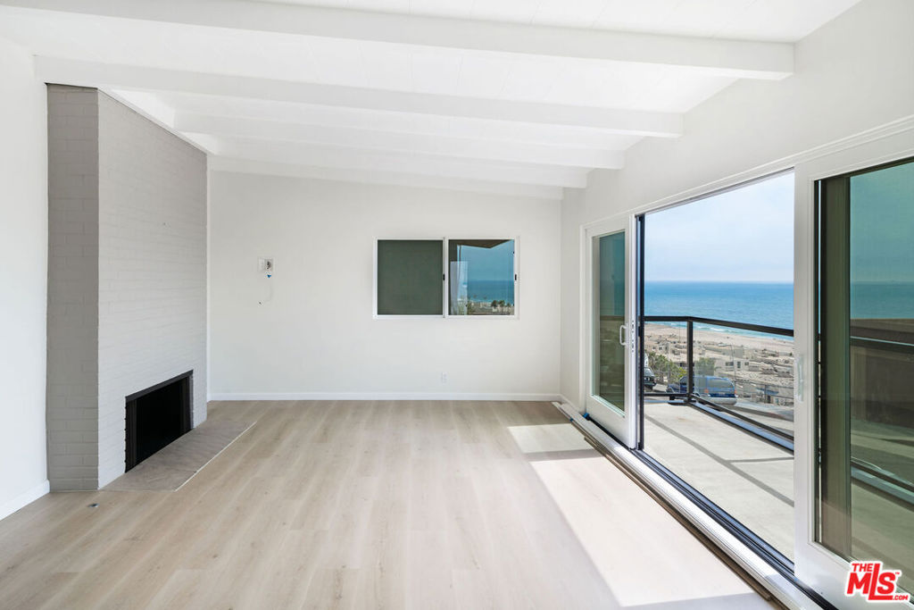 7000 Vista Del Mar Lane Property Photo 6
