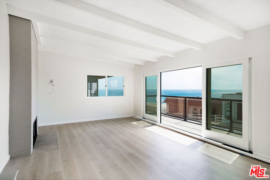 7000 Vista Del Mar Lane Property Photo 7