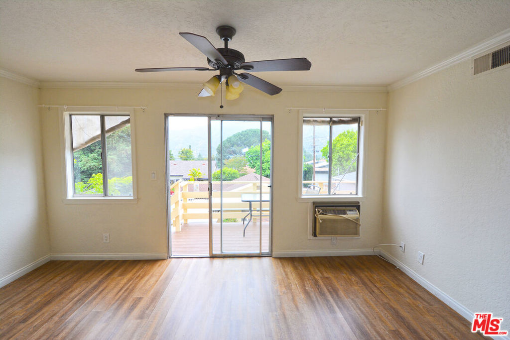 3630 2nd Avenue Property Photo 5