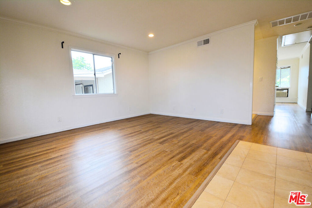 3630 2nd Avenue Property Photo 7