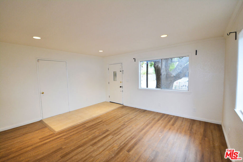 3630 2nd Avenue Property Photo 10