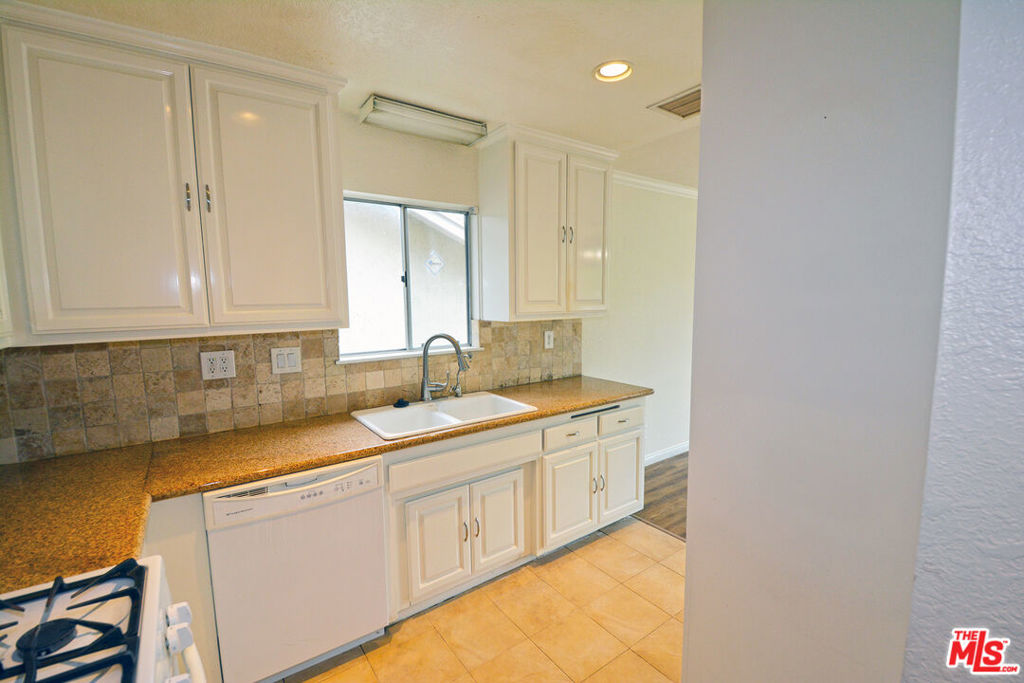 3630 2nd Avenue Property Photo 13