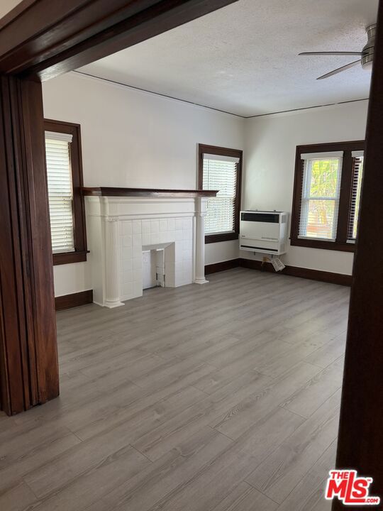 1406 S St Andrews Place Property Photo 10