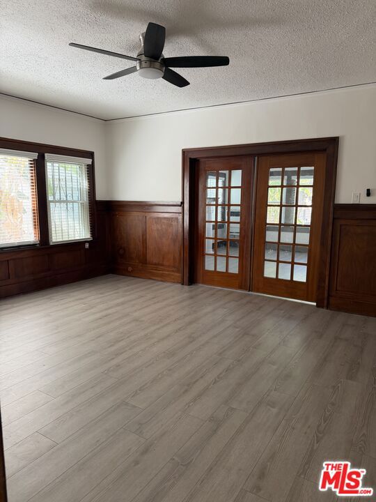 1406 S St Andrews Place Property Photo 12