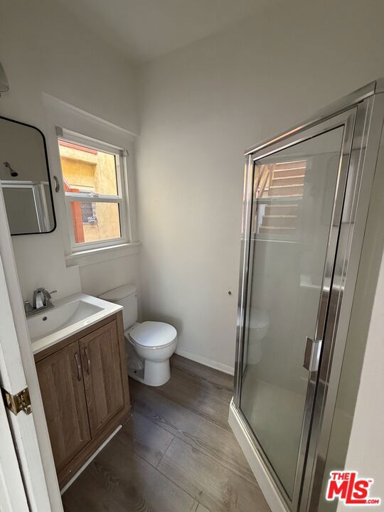 1406 S St Andrews Place Property Photo 24