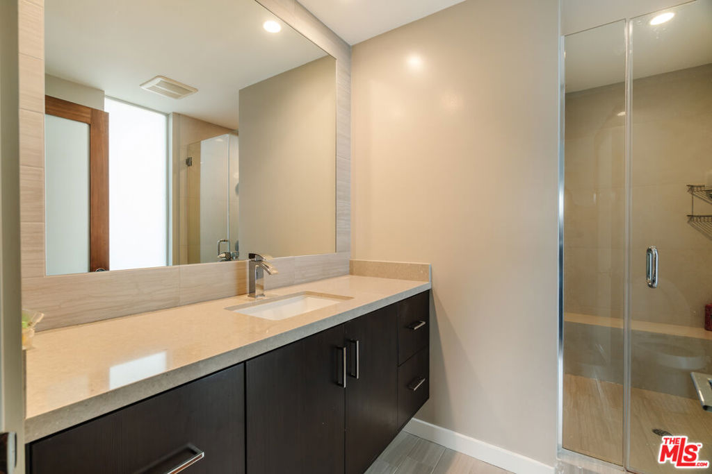 3423 Scadlock Lane Property Photo 12