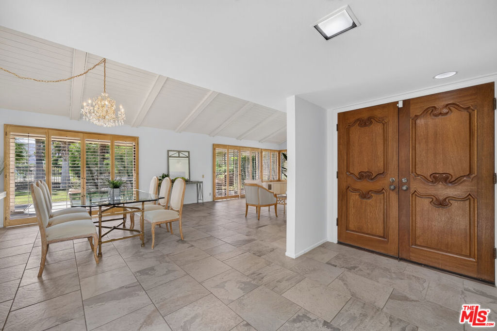 91 Tennis Club Drive Property Photo 11