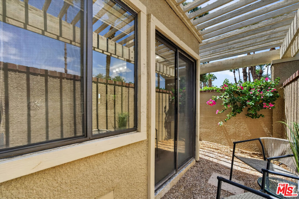 91 Tennis Club Drive Property Photo 37